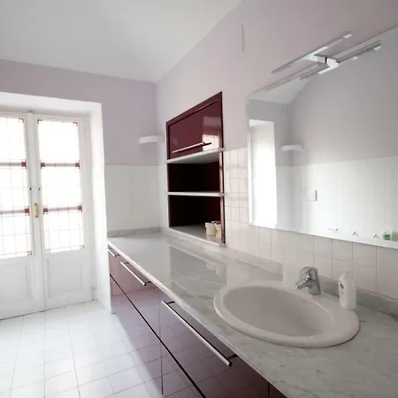 Quiete E Charme Con Posto Auto In Centro Citta! Lägenhet *