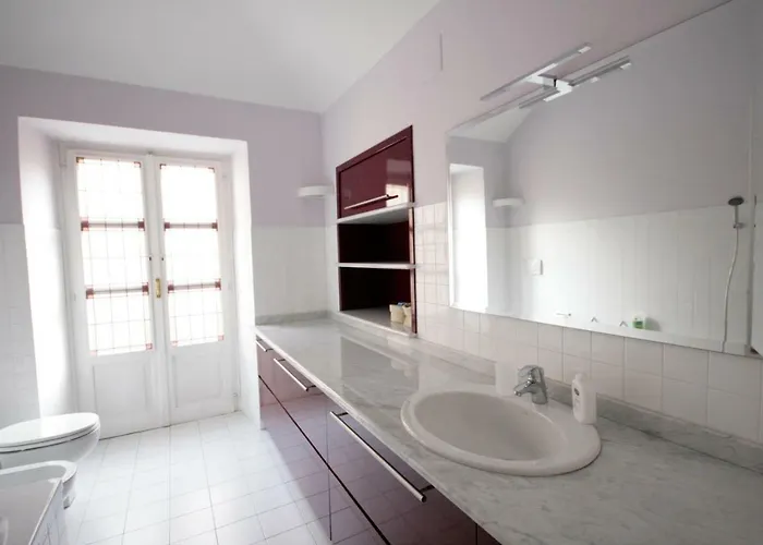 Quiete E Charme Con Posto Auto In Centro Citta! Apartment *