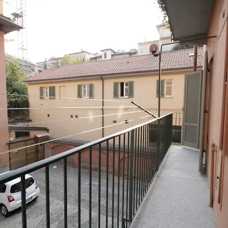 Quiete E Charme Con Posto Auto In Centro Città! Appartement